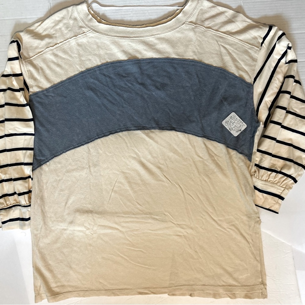 We The Free Awesome Long Sleeve T Shirt NWT Blue and Ivory Strip Oversized Sz M